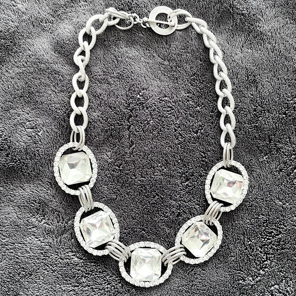 The statement of all statement necklaces!